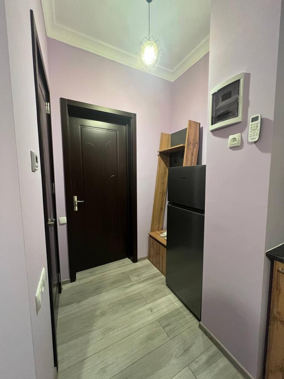 Apartment Merabi Batumi Exterior foto